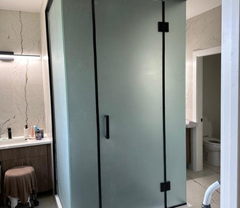 Top Custom Glass Hardware Trends 2025 | Best Glass Shop in Edmonton for Decorative Glass