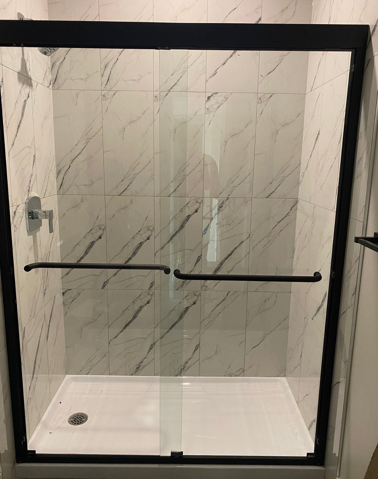 8MM Shower Sliders - Best Glass Parts