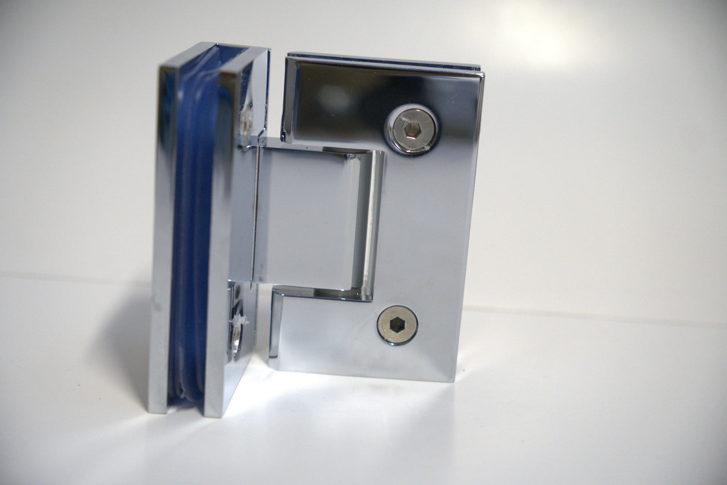 Standard Hinge Glass to Glass 90