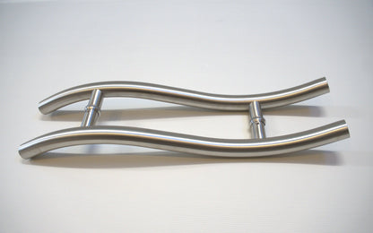 Round S-shaped pull handle from Best Glass Parts, showcasing its sleek design and smooth finish suitable for glass doors or cabinets.