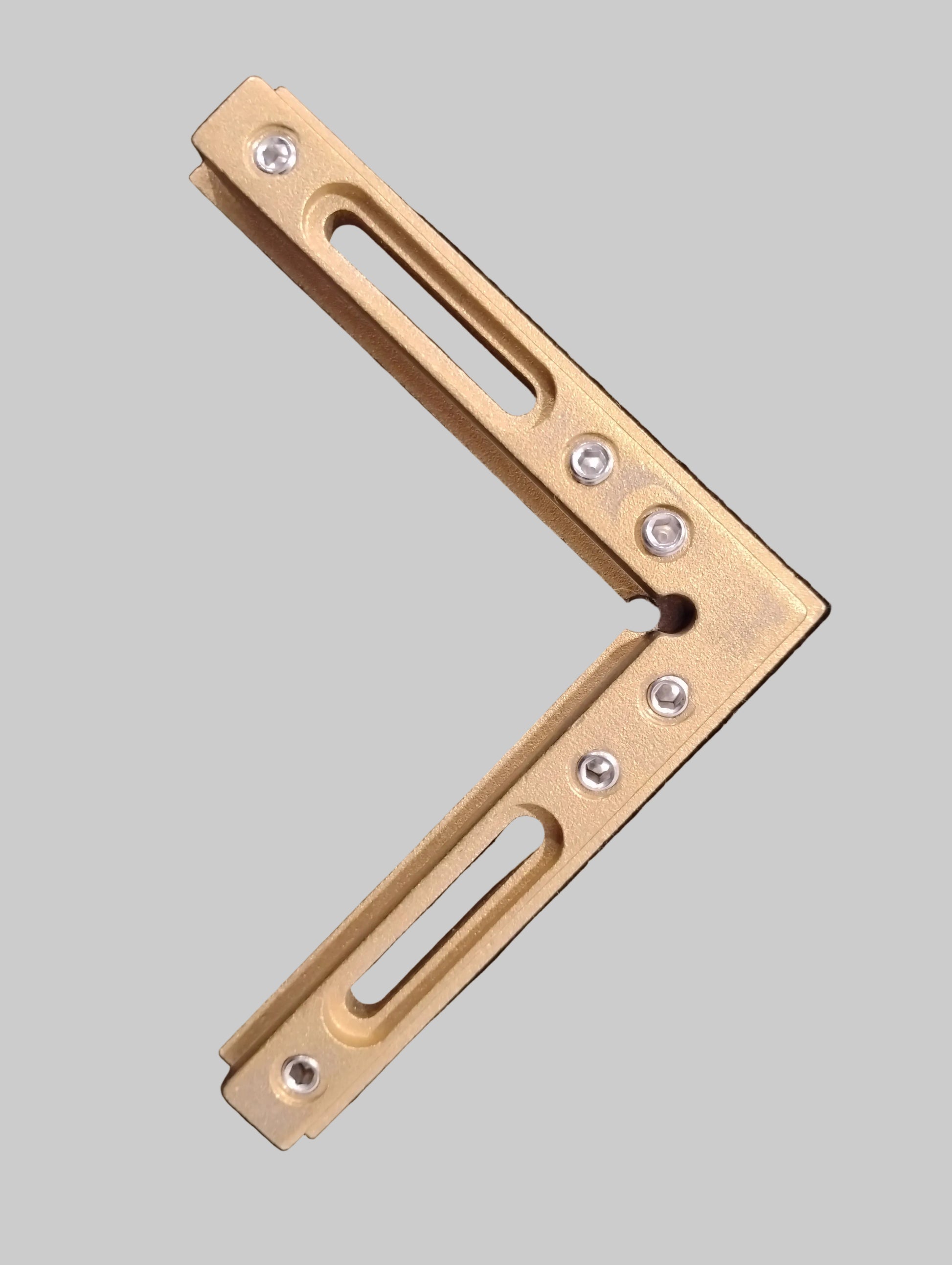 Header to header connector by Best Glass Parts, metal fitting with threaded ends for glass aquariums or display cases.