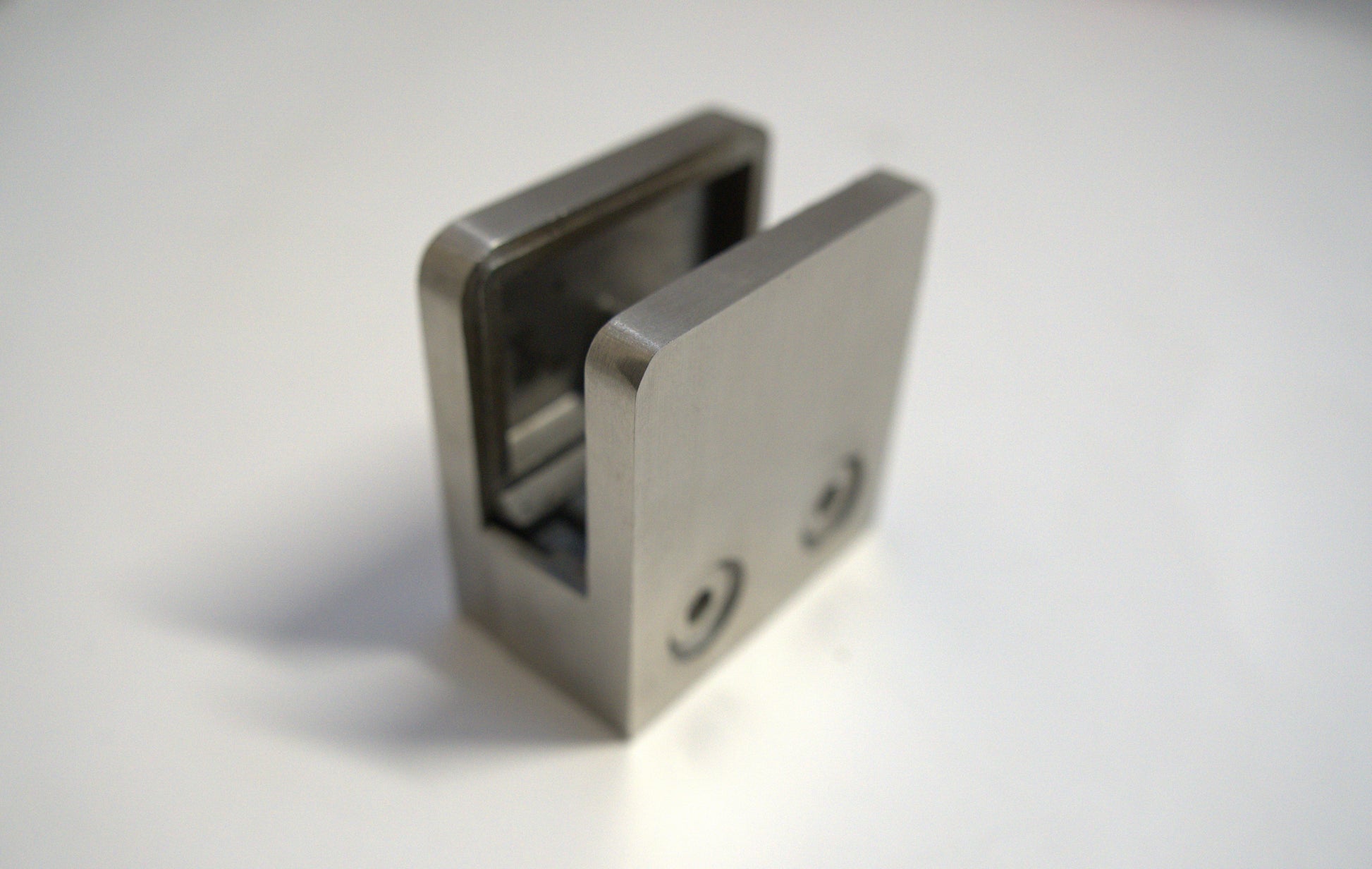 Small 45mm flat base clamp by Best Glass Parts, showing the sturdy metal clamp with flat base for glass fixtures.