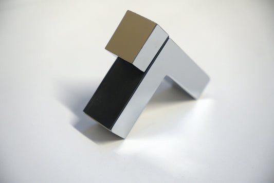 Square metal showcase shelf bracket from Best Glass Parts with a tap design, ideal for supporting display shelves.