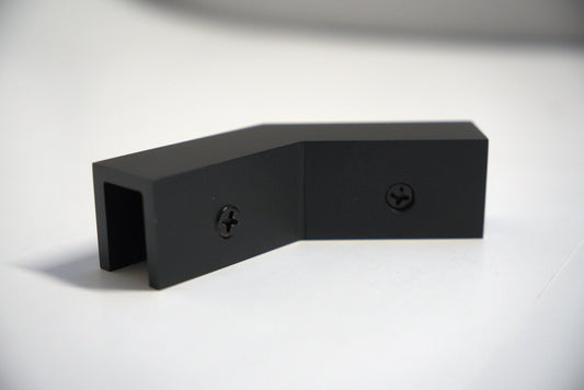 Black Top Clamp 135 from Best Glass Parts, showcasing a sturdy glass clamp for secure installation.