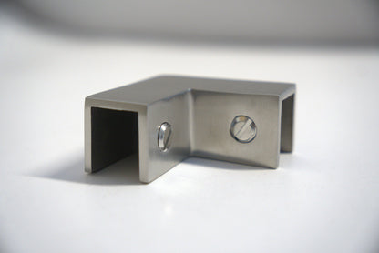 Stainless steel Top Clamp 90 by Best Glass Parts, showing the clamp’s circular design and mounting screw for glass installation.