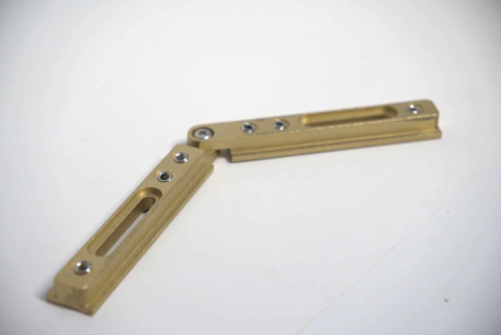 Header to header adjustable connector from Best Glass Parts, featuring a metal construction for secure glass panel connection.